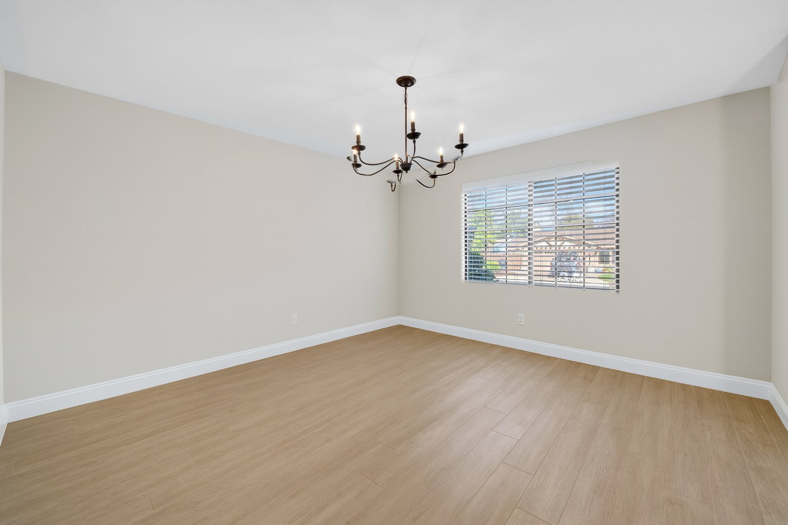 The dining room shown empty, digitally recreated from the staged photo